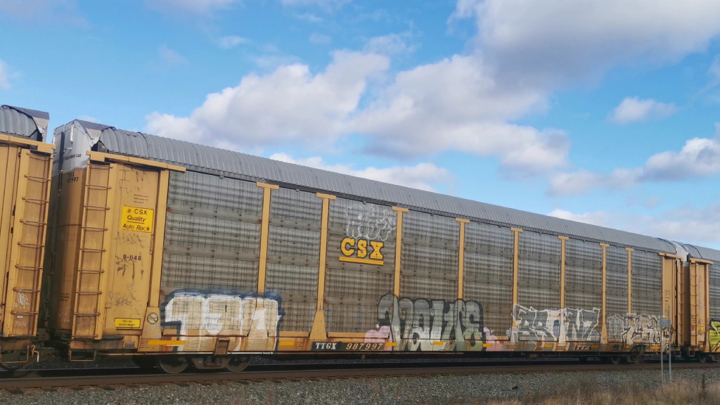 CSX B1148 (Body) TTGX 987997 (Flat)